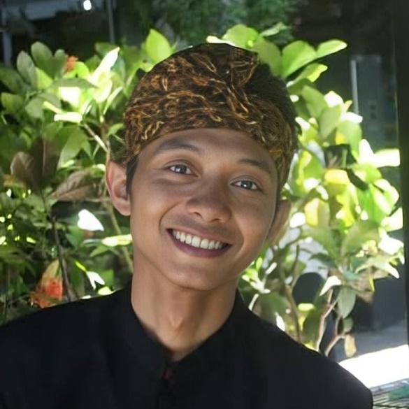 Khairil Anwar, S.Pd Bahasa Inggris